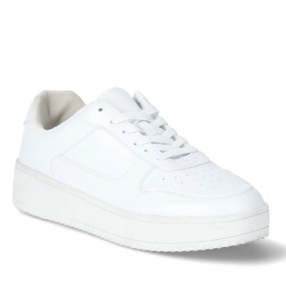 No Boundaries Women's Platform Casual Lace Up Sneakers, 7.5 Wide